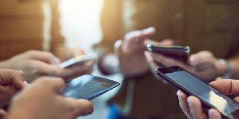 Jammu and Kashmir: 2G mobile internet services restored in Doda.